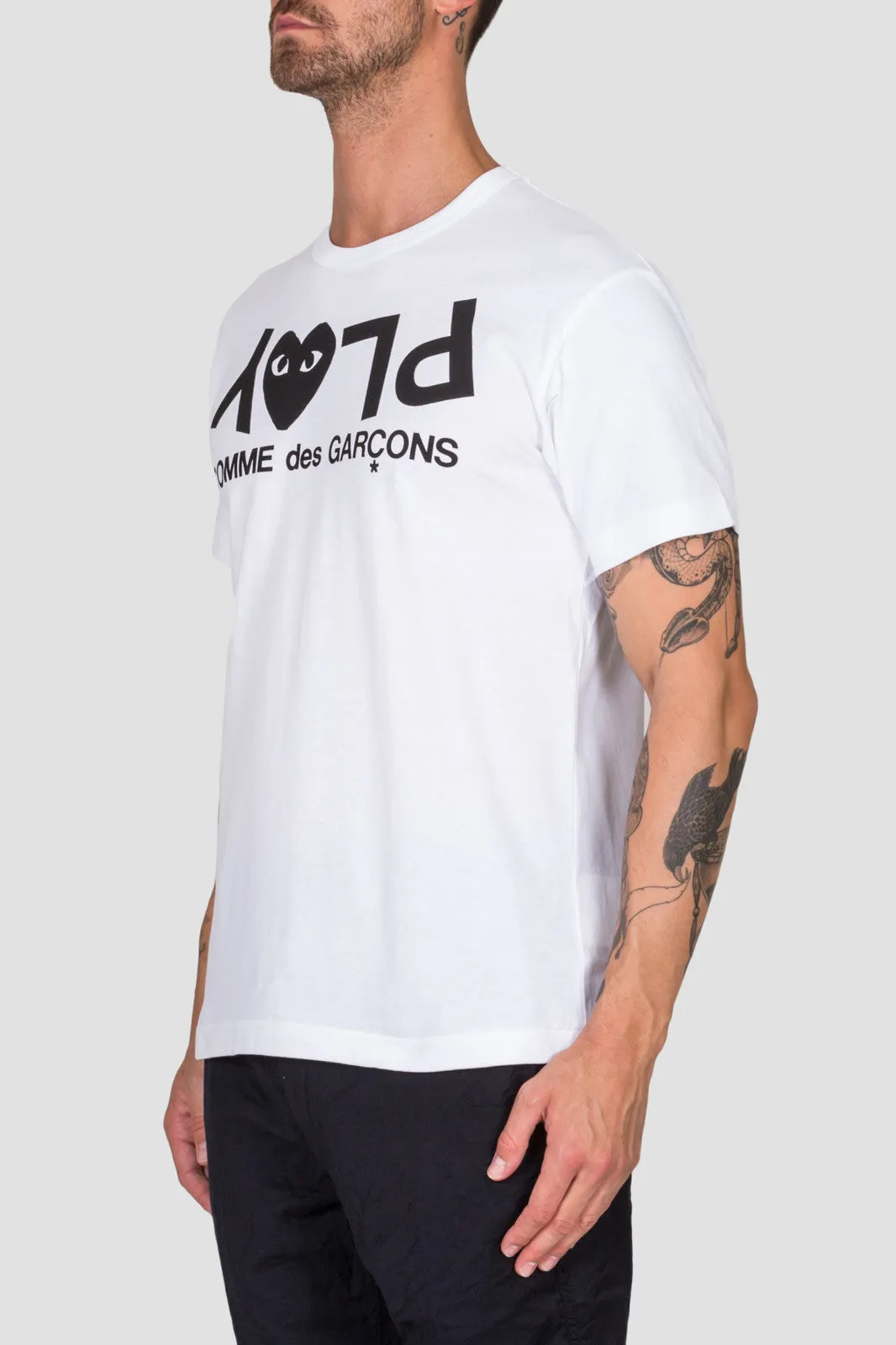 T-Shirt Play Logo