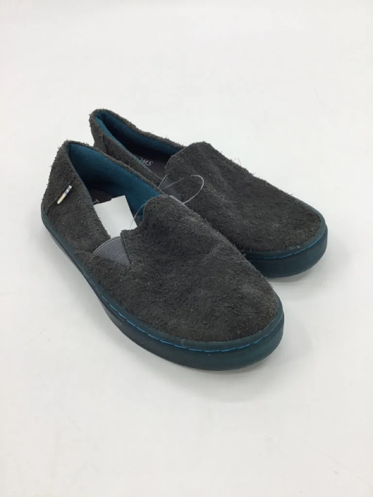 Toms Child Size 13 Gray Sneakers