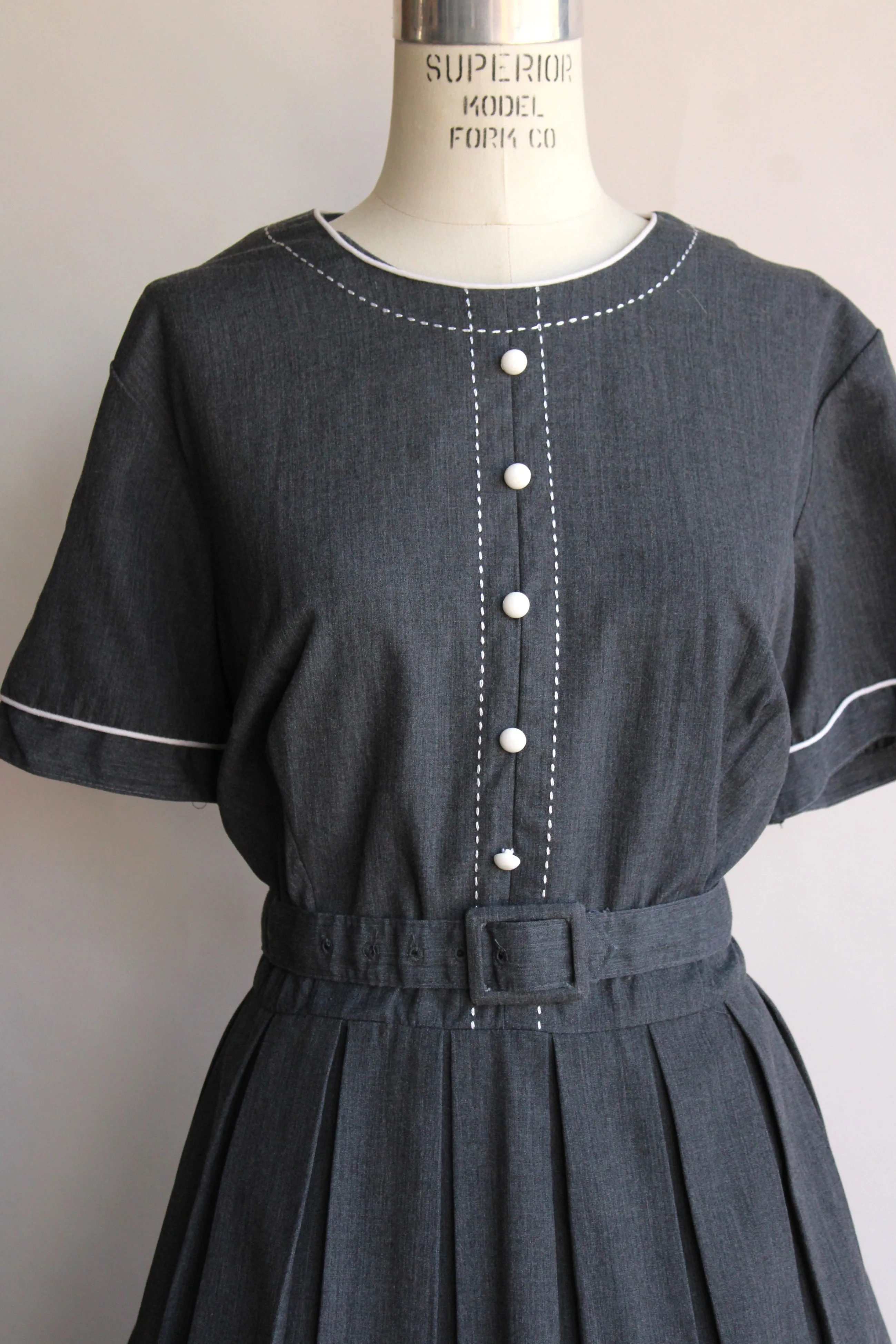 Vintage 1960s Plus Size Gray Dress with Belt