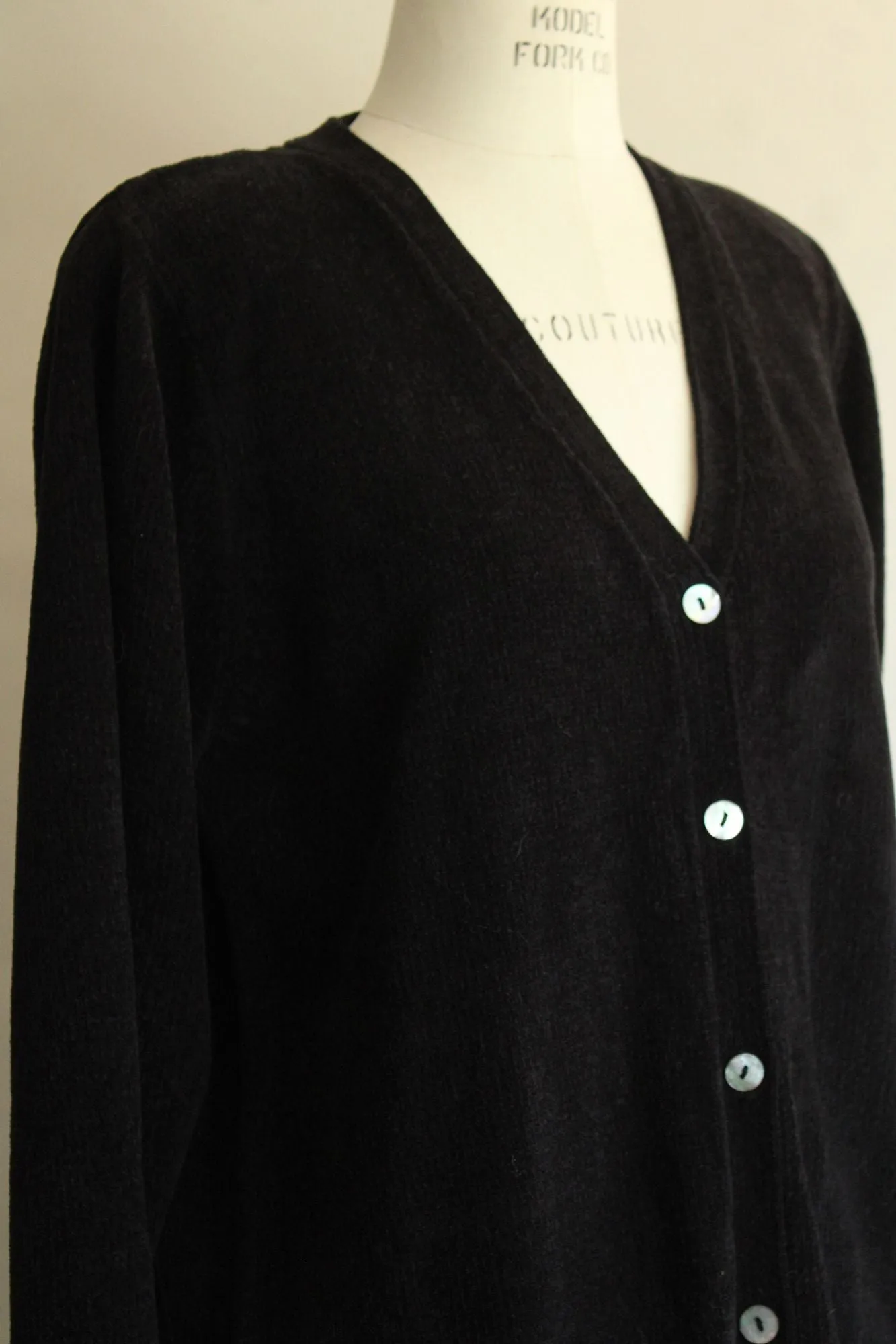 Vintage 1990s 2000s New Karen Scott Black Chenille Cardigan